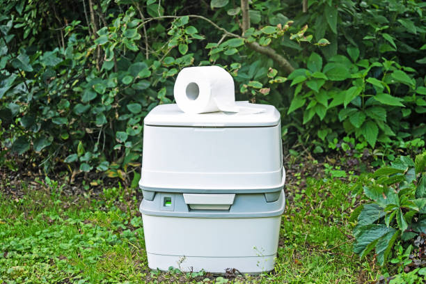 Best Portable toilet rental cost  in Middleport, OH